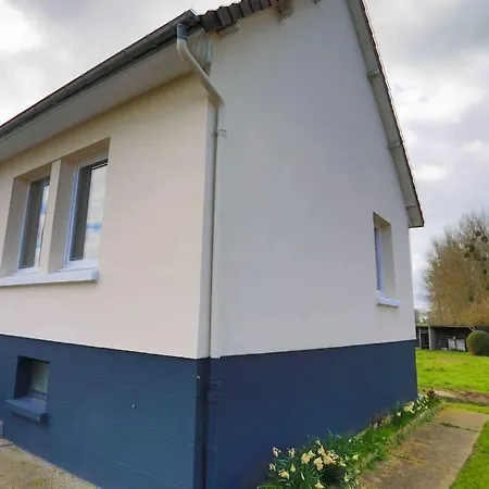 Holiday home Les Pipelettes En Baie