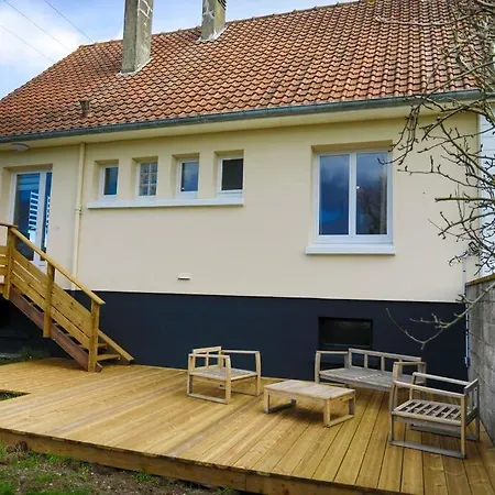 Les Pipelettes En Baie Holiday home Pende